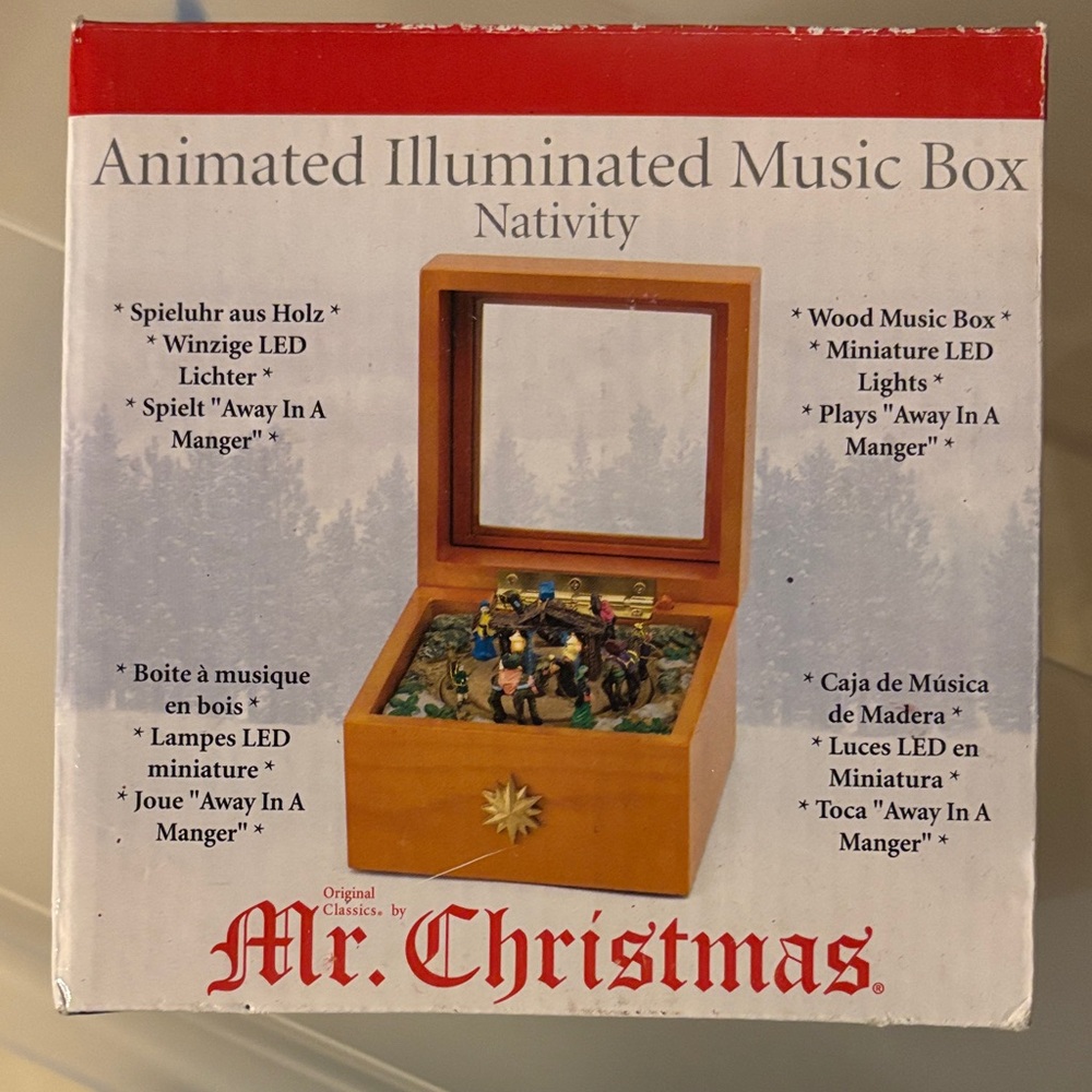 Mr. Christmas Animated Illuminated Music Box